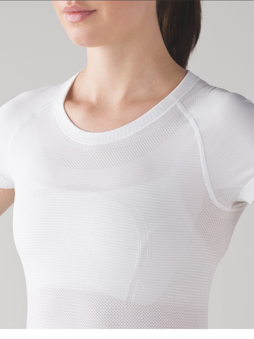 lululemon athletica White Swiftly Tech Short Sleeve Crew Top - Picture 2 of 8